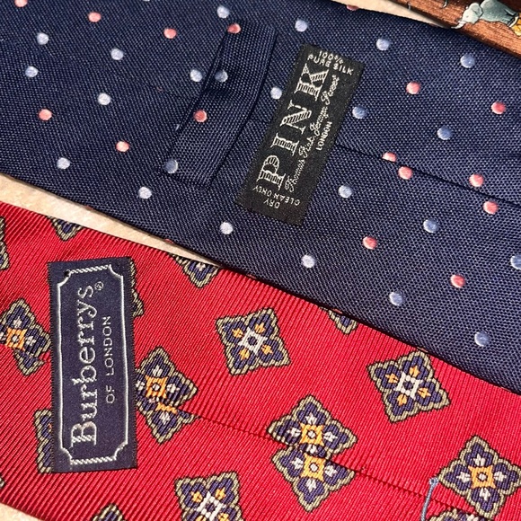 Authentic Hermes Neck Tie. Plus 8 other Ties. - Picture 13 of 16